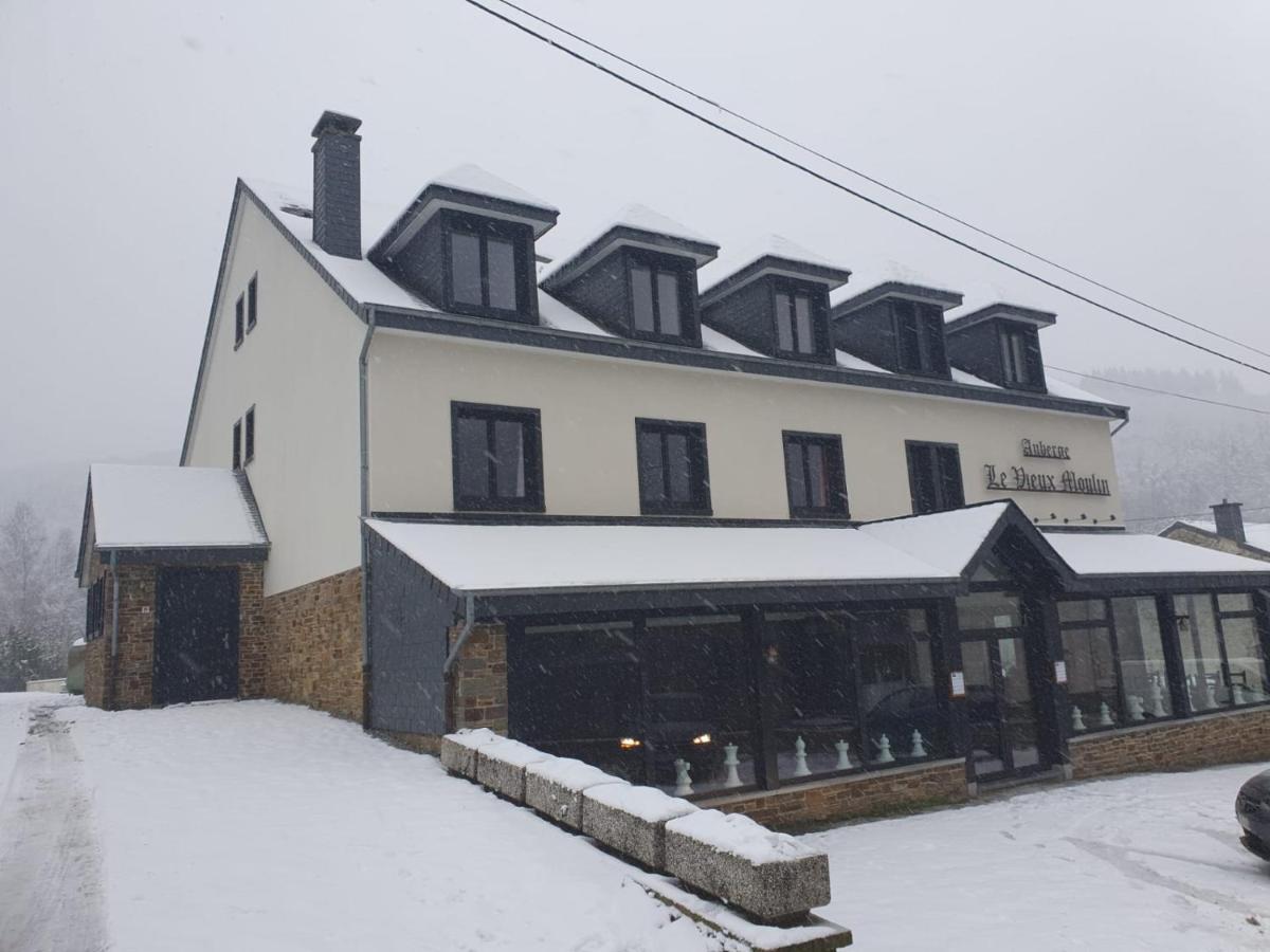 Auberge Le Vieux Moulin Poupehan Bagian luar foto