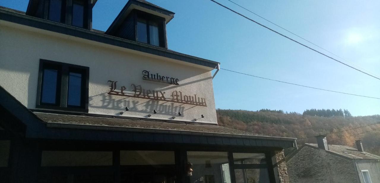 Auberge Le Vieux Moulin Poupehan Bagian luar foto
