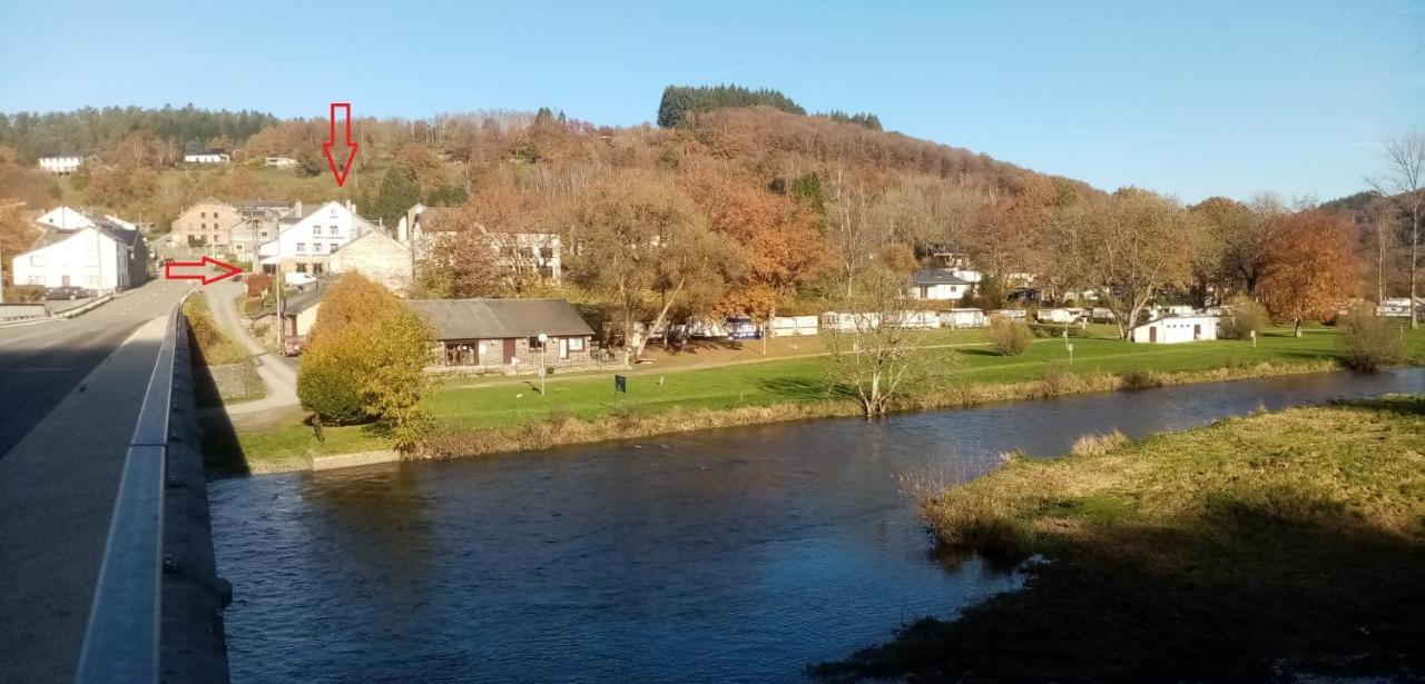 Auberge Le Vieux Moulin Poupehan Bagian luar foto